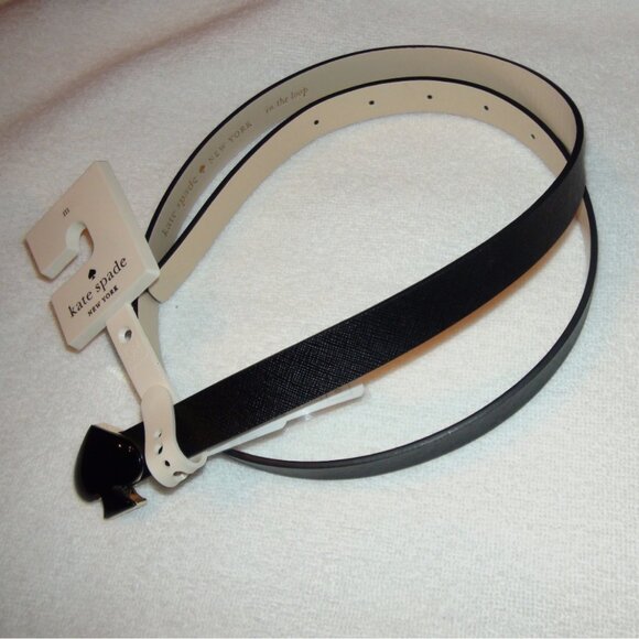 Kate Spade New York Black Skinny In the Loop Saffiano Leather Belt main image 4